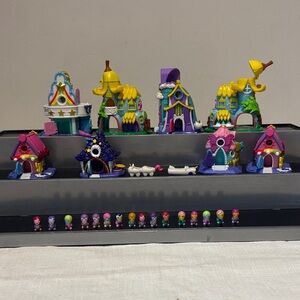 Nanables Miniature Peek Inside Houses